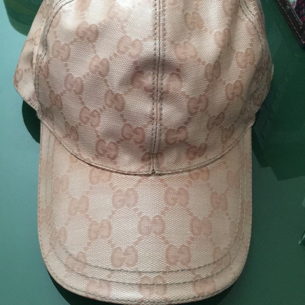 Pink Gucci hat